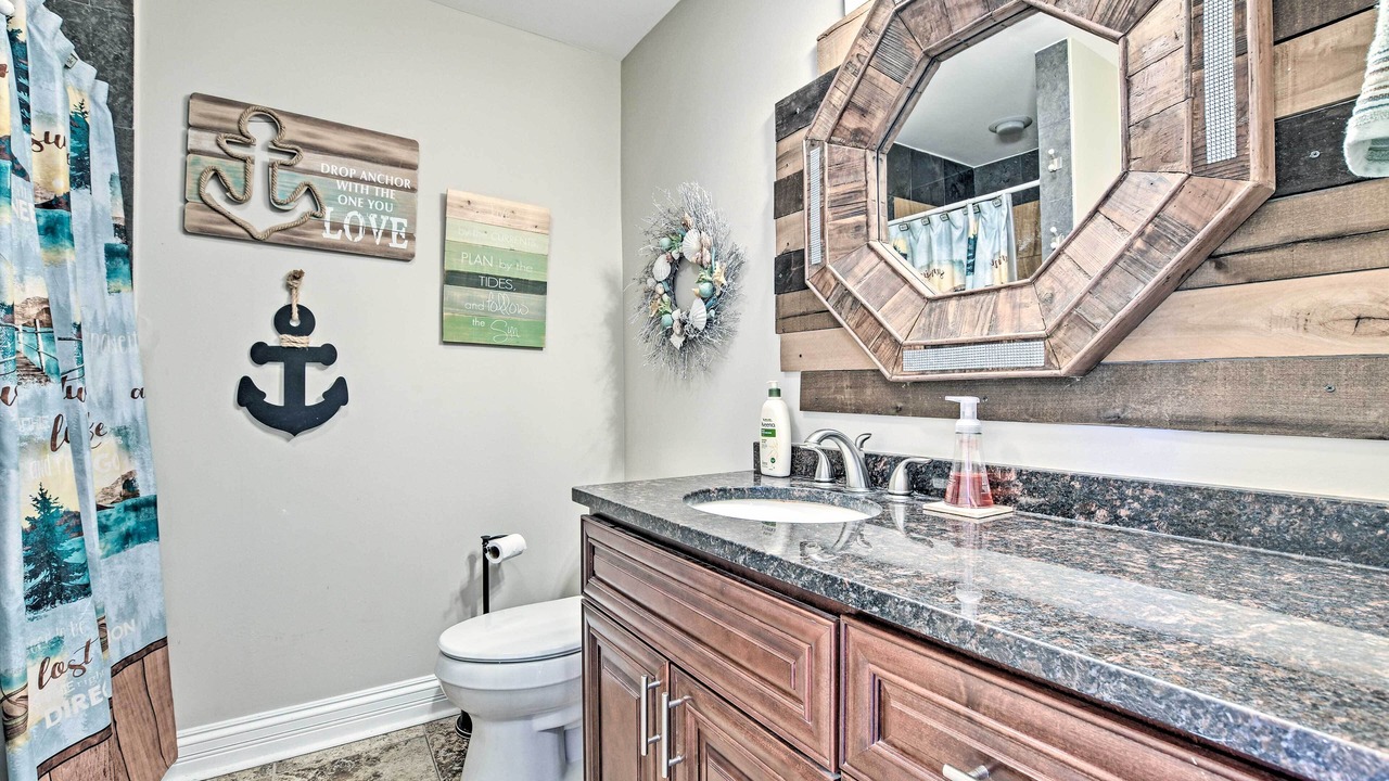 Photo of Bathroom in Fox Lake