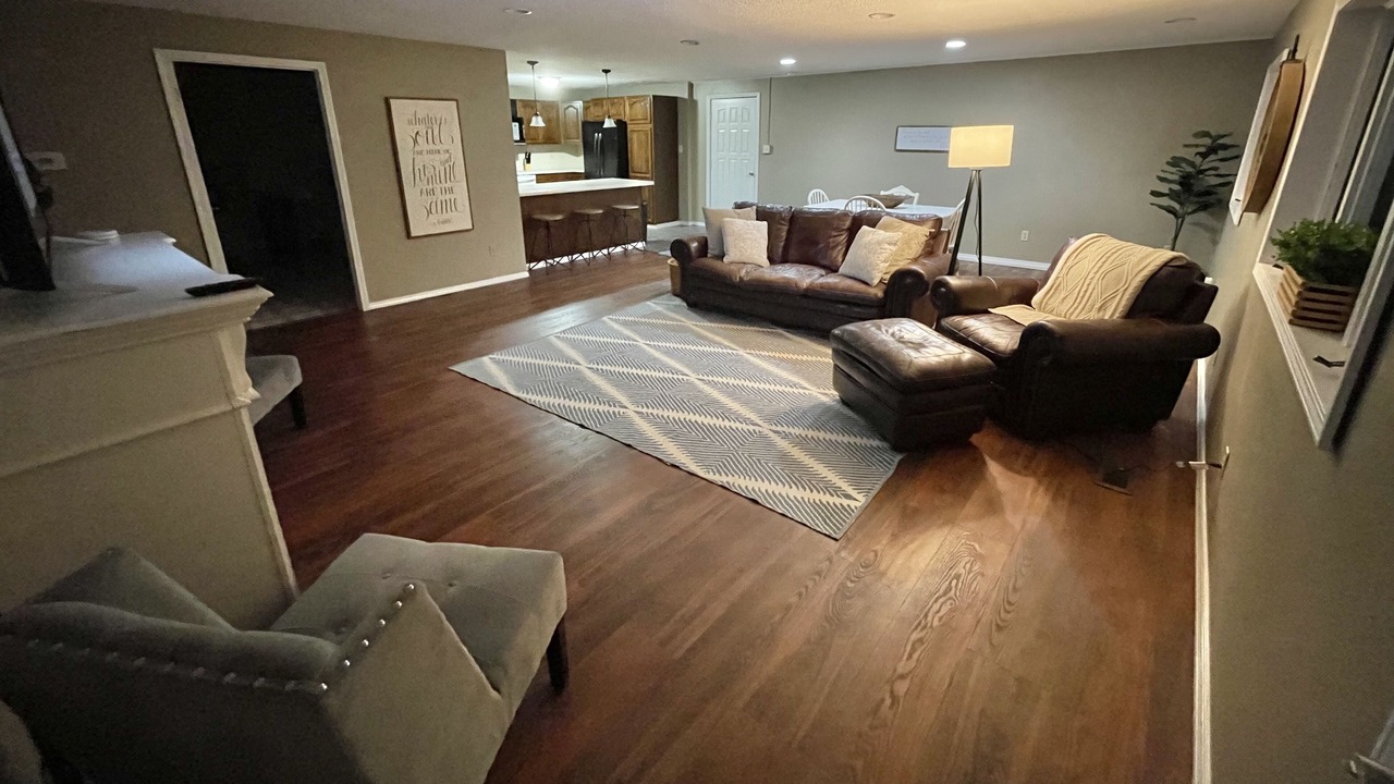 Photo of Livingroom in Fowler