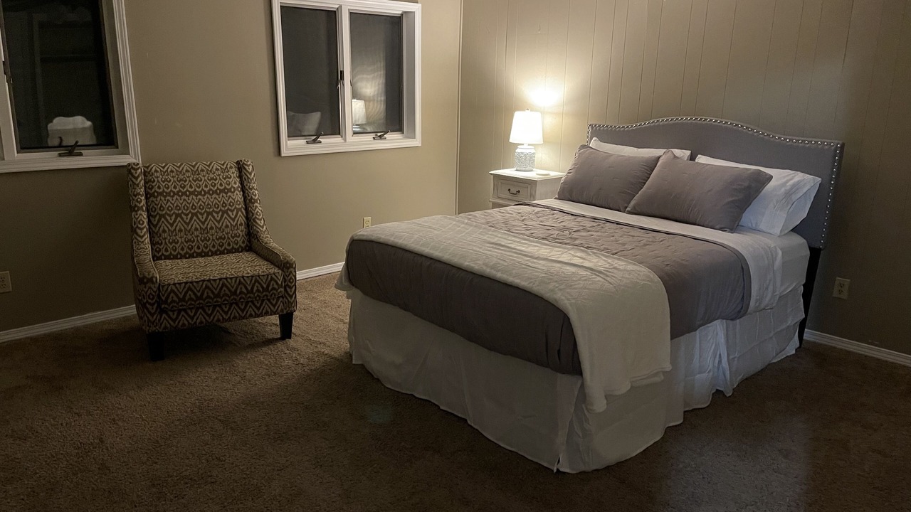 Photo of Bedroom in Fowler