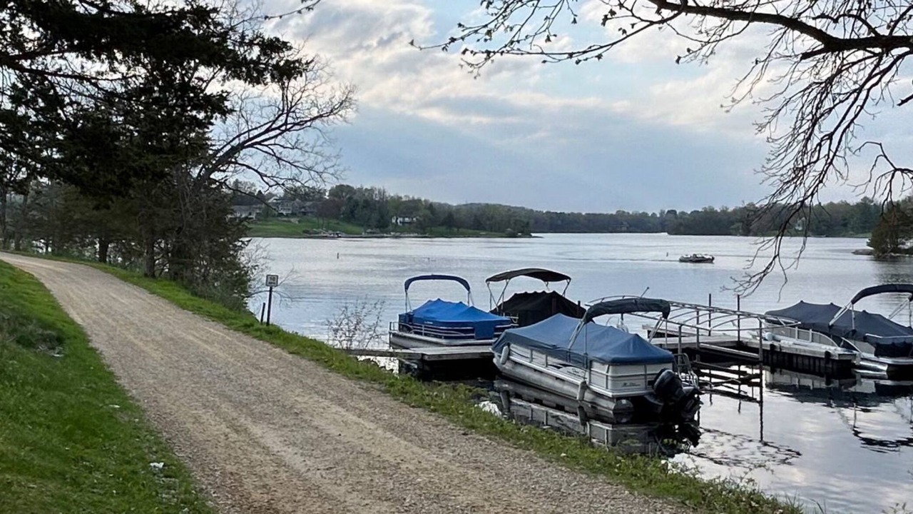 Photo of Others in Apple River