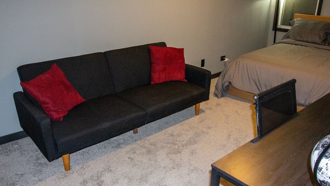 Photo of Bedroom in Pulaski Park