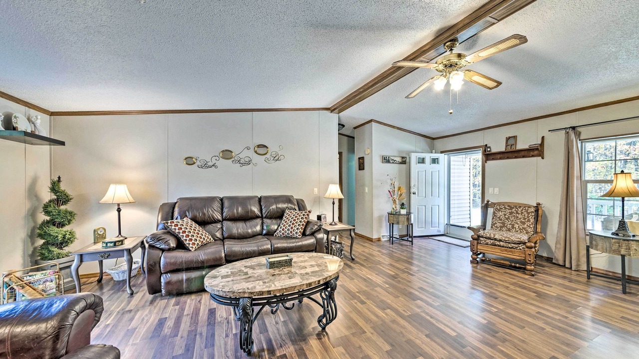 Photo of Bedroom in Brownstown
