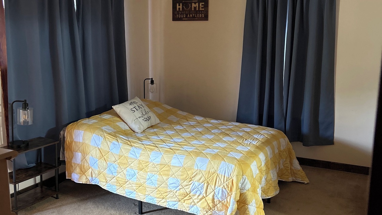 Photo of Bedroom in Lowder
