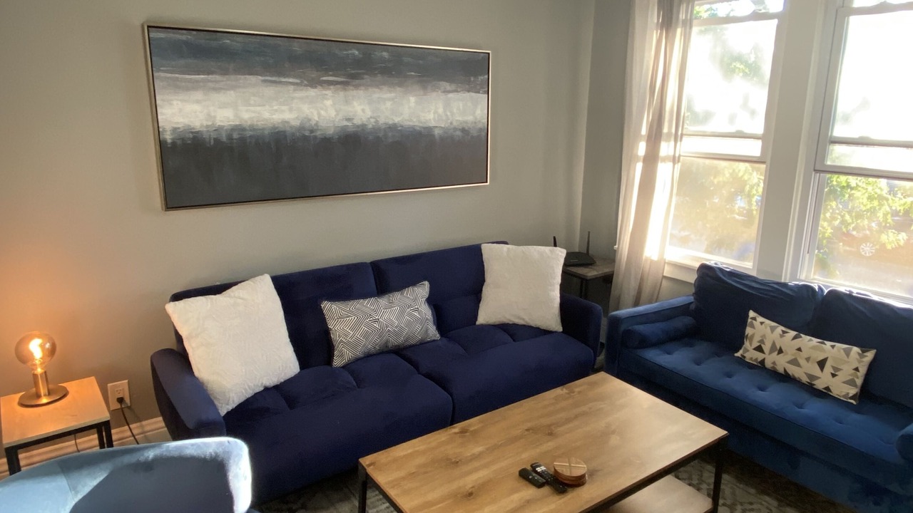 Photo of Livingroom in Brighton Park