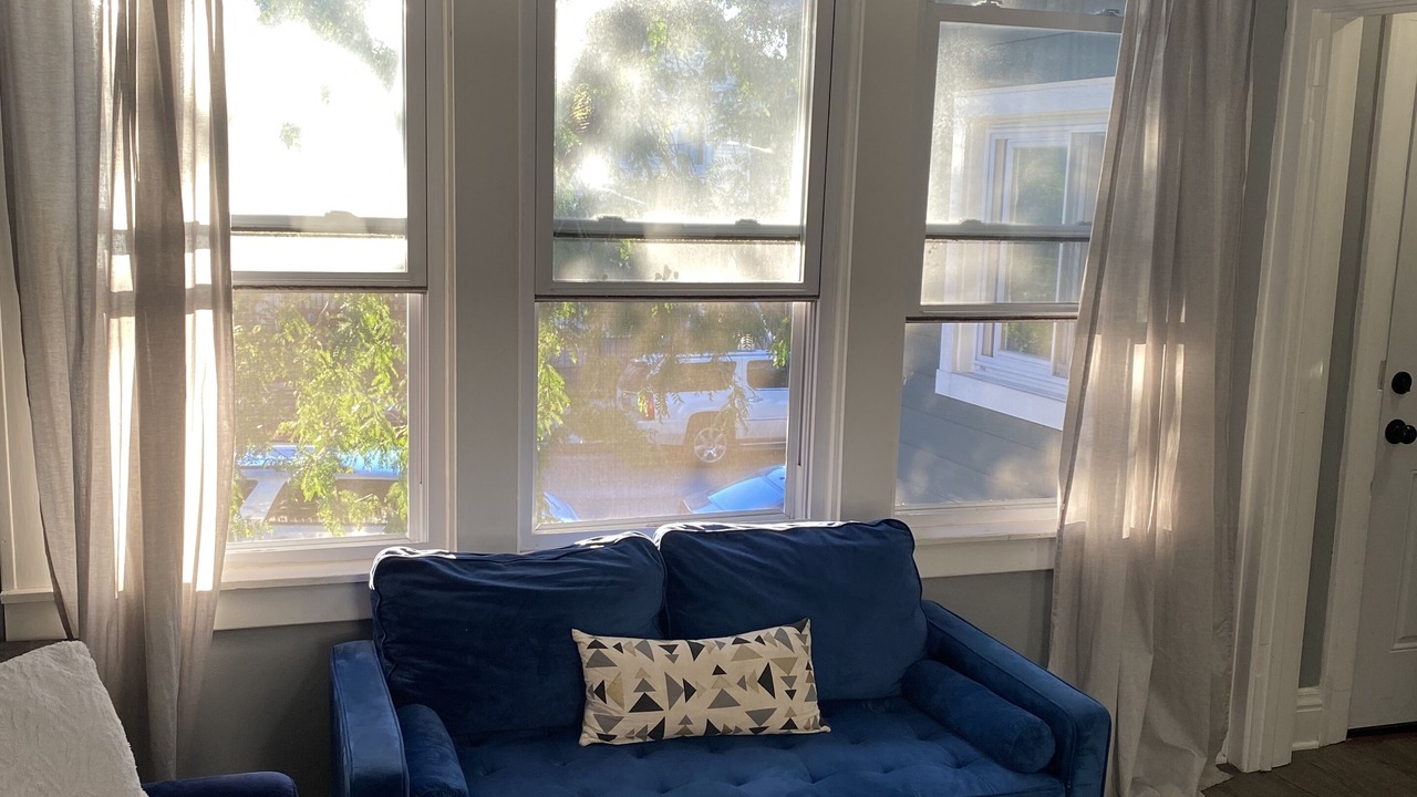 Photo of Livingroom in Brighton Park