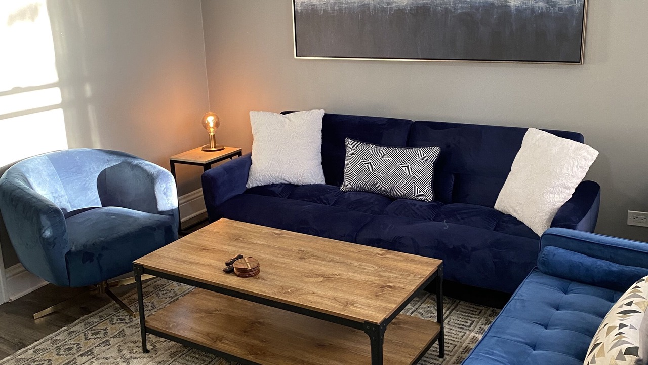 Photo of Livingroom in Brighton Park
