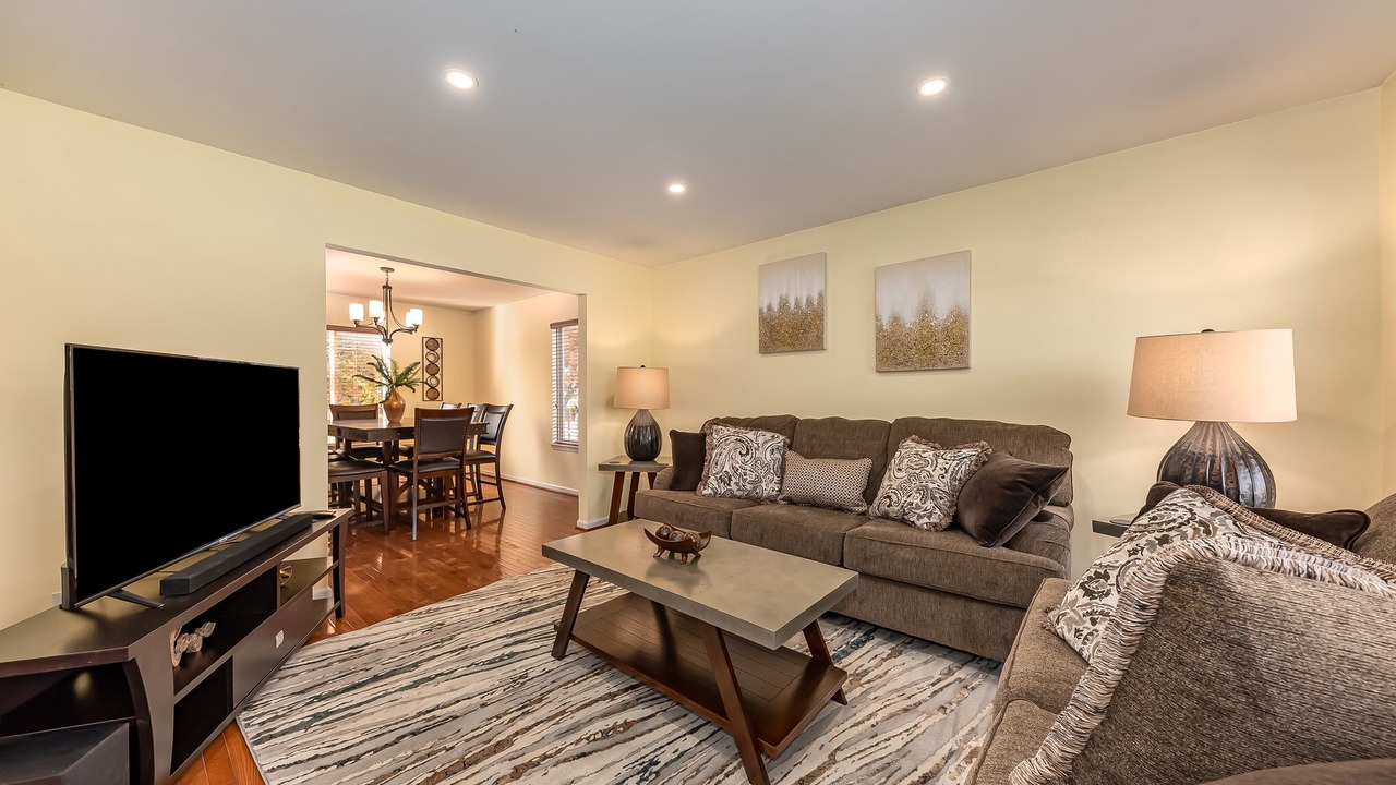 Photo of Livingroom in Naperville