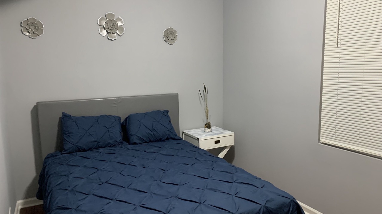 Photo of Bedroom in Greater Grand Crossing
