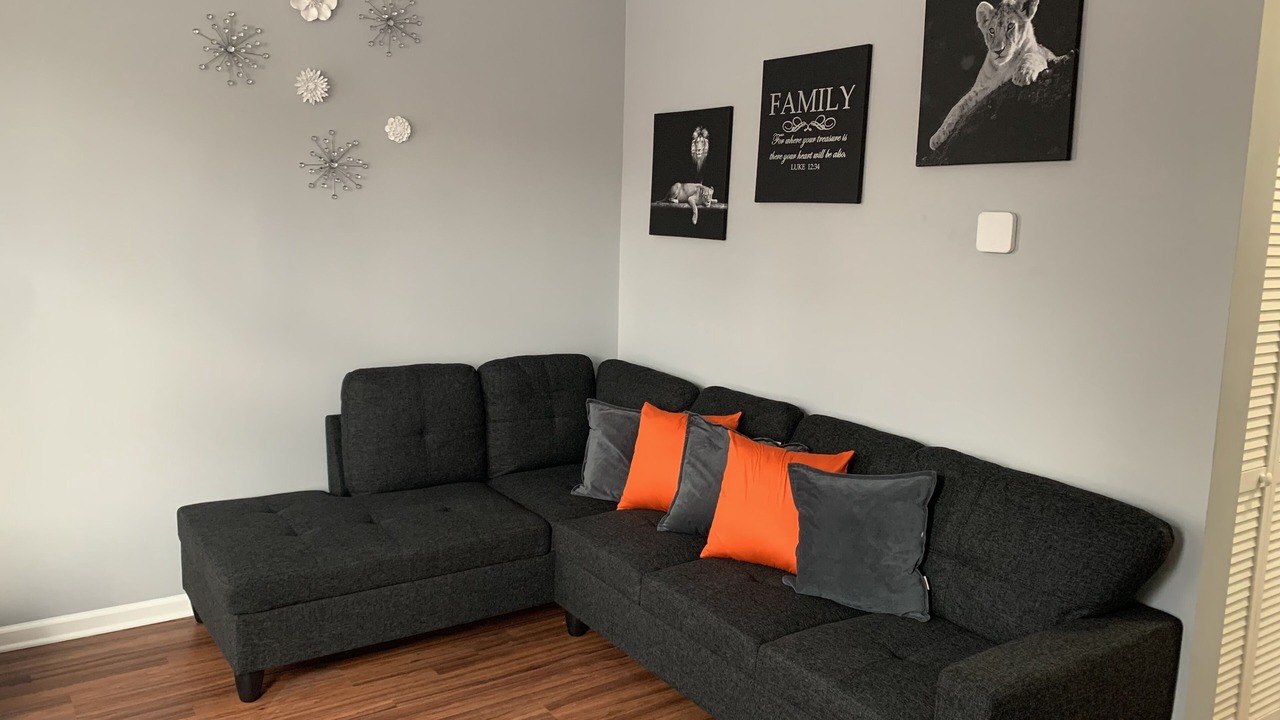 Photo of Livingroom in Greater Grand Crossing