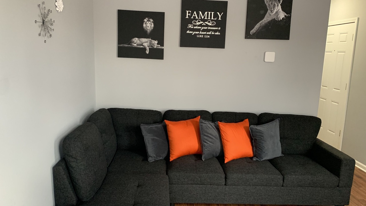 Photo of Livingroom in Greater Grand Crossing