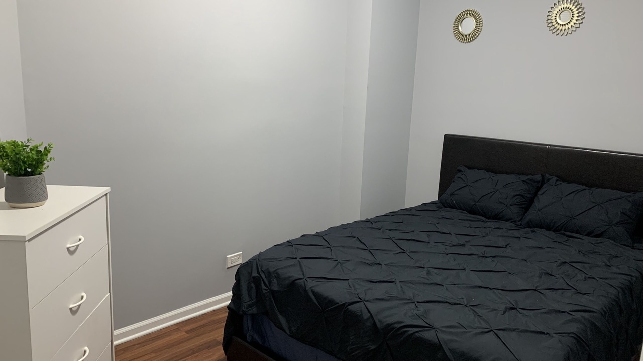 Photo of Bedroom in Greater Grand Crossing