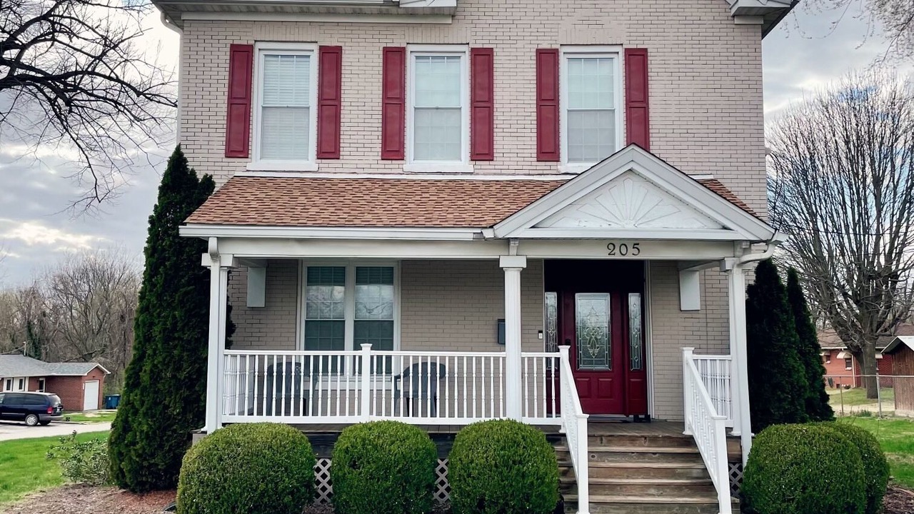 Photo of Outdoor in Alton