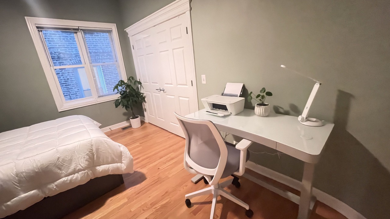 Photo of Bedroom in West Town