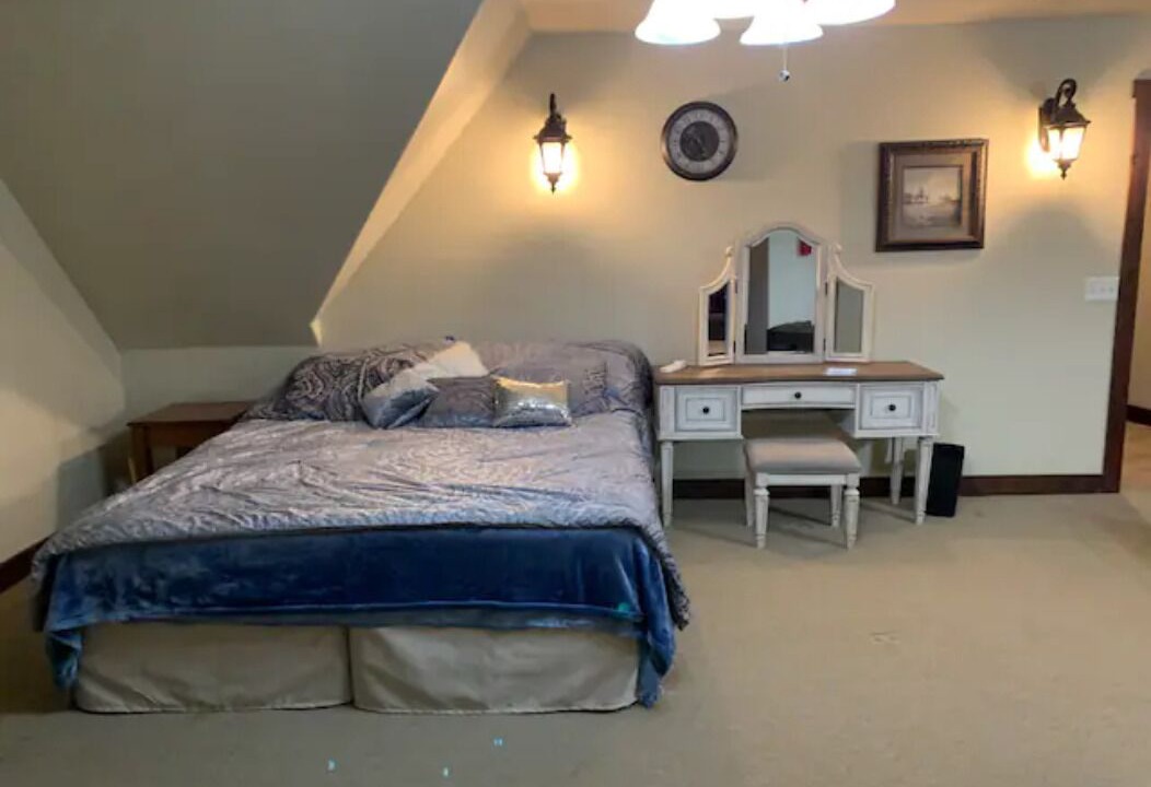 Photo of Bedroom in Nauvoo