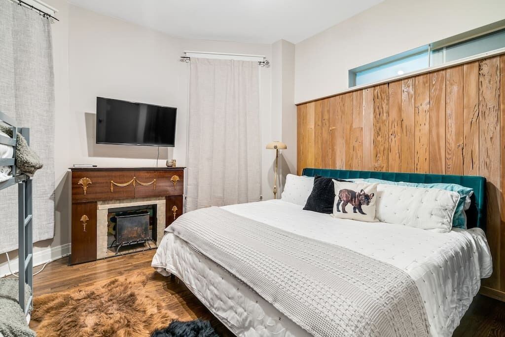 Photo of Bedroom in Sheffield Neighbors