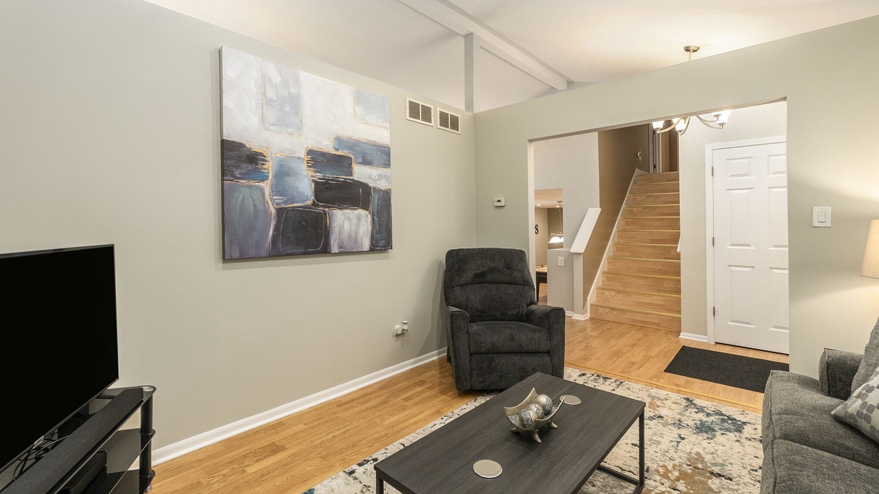 Photo of Livingroom in Fox Valley