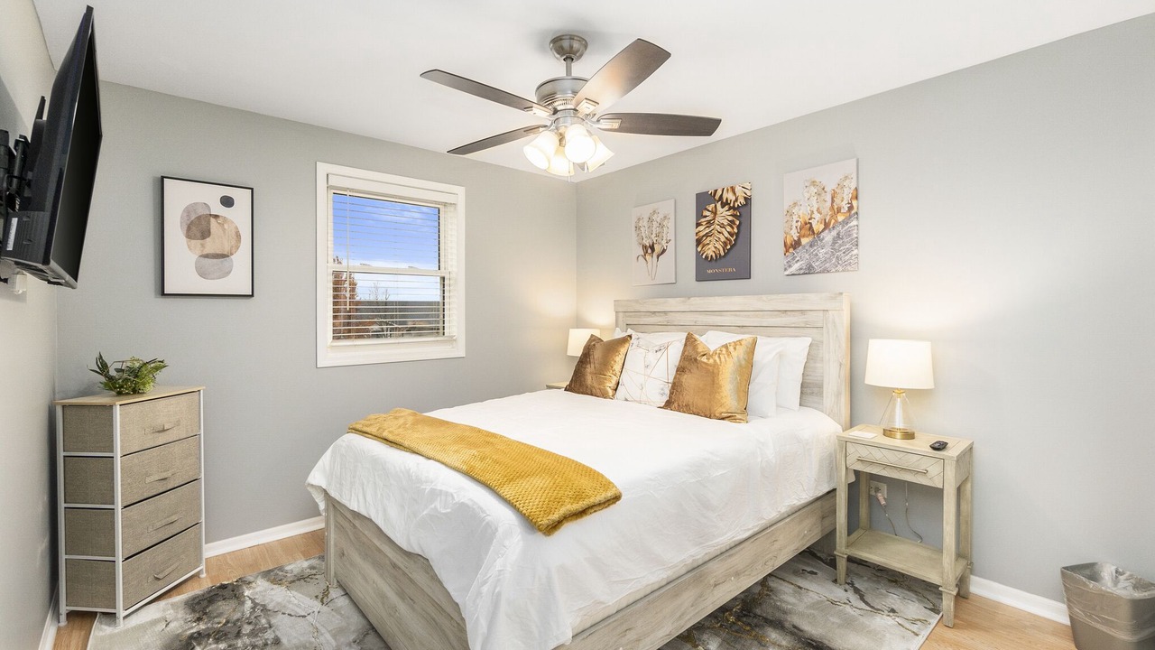 Photo of Bedroom in Fox Valley
