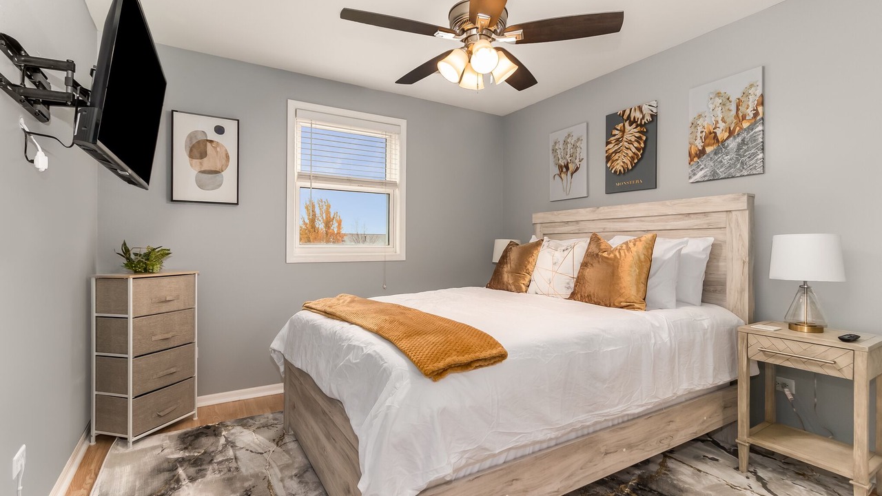 Photo of Bedroom in Fox Valley