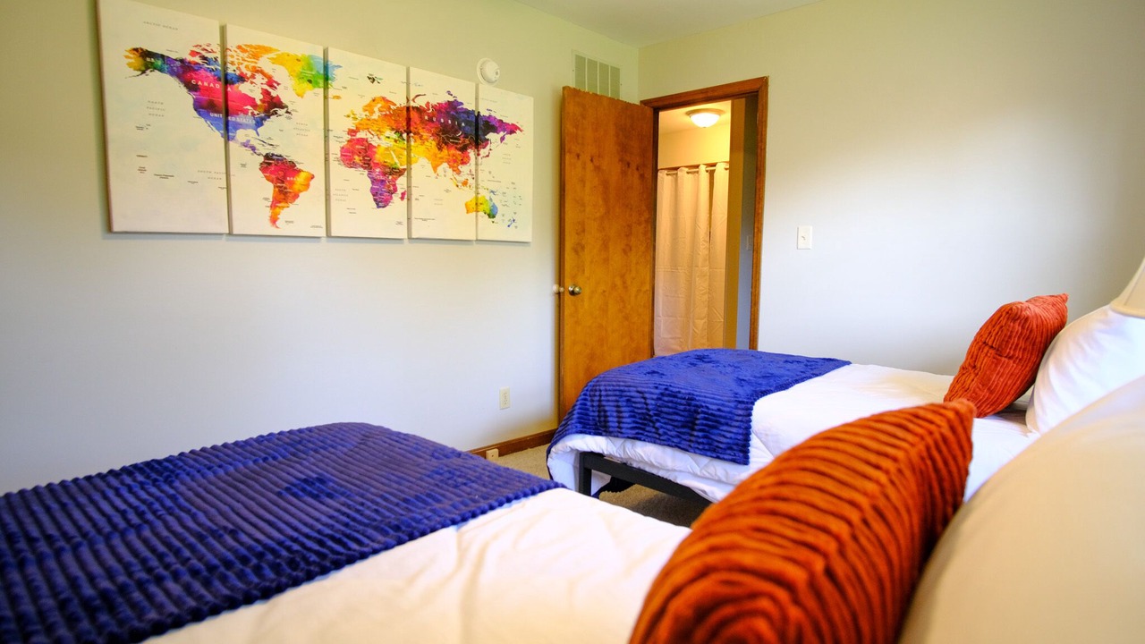Photo of Bedroom in Urbana