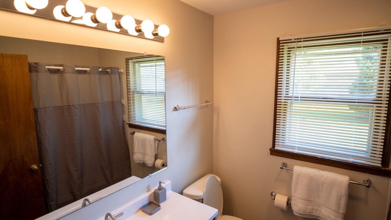 Photo of Bathroom in Urbana