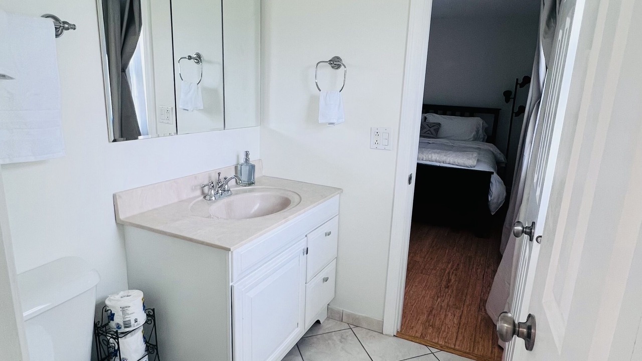 Photo of Bathroom in Elk Grove Village
