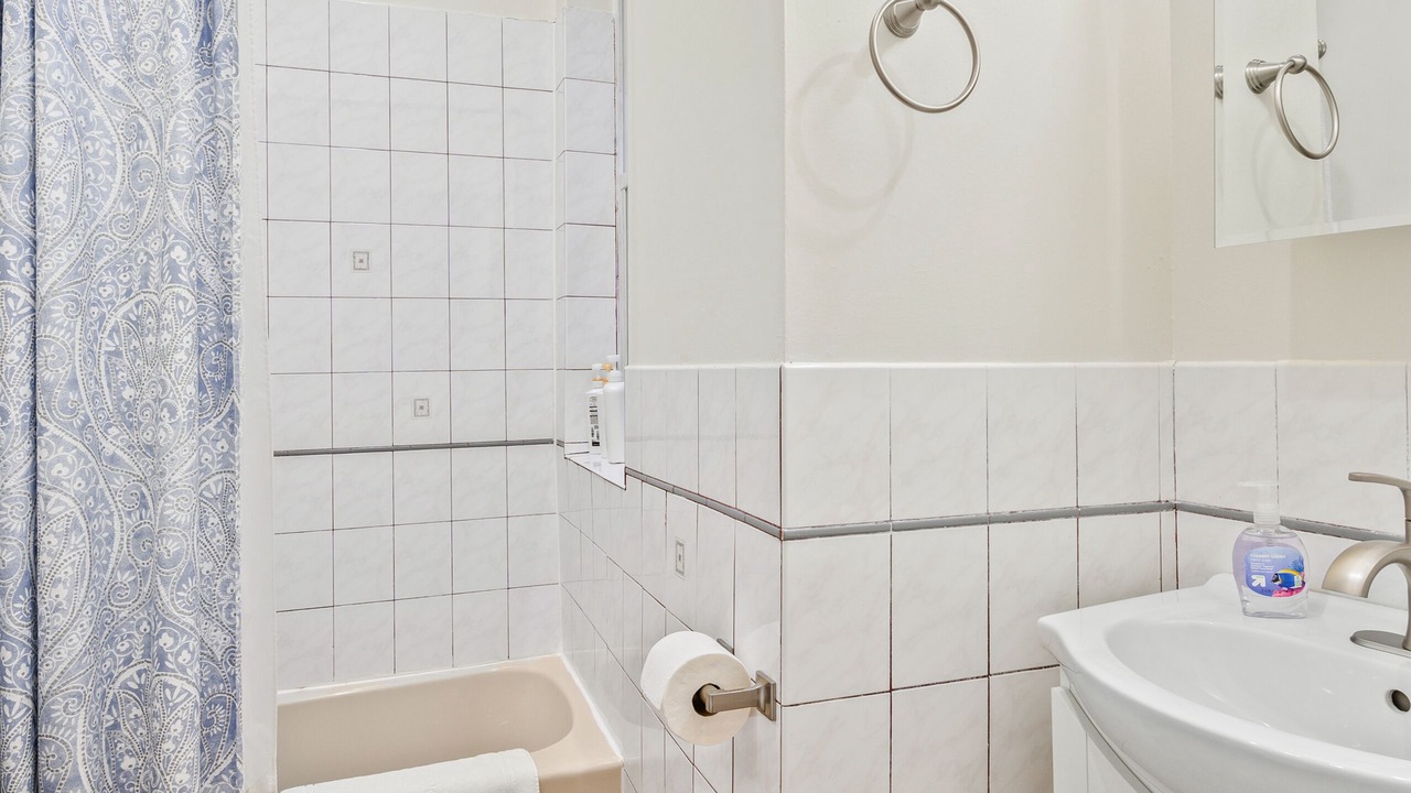 Photo of Bathroom in Wrightwood Neighbors