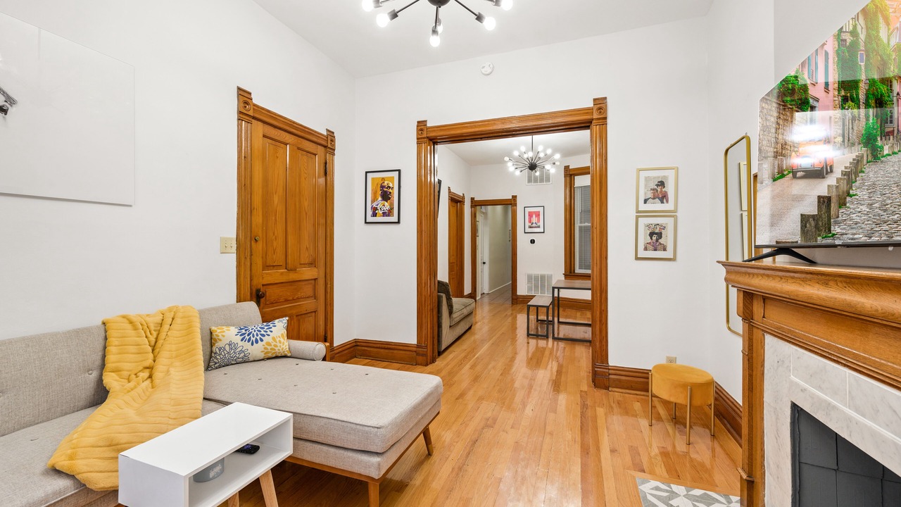 Photo of Livingroom in Wrightwood Neighbors