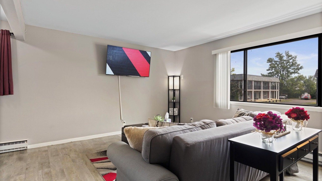 Photo of Livingroom in Aurora