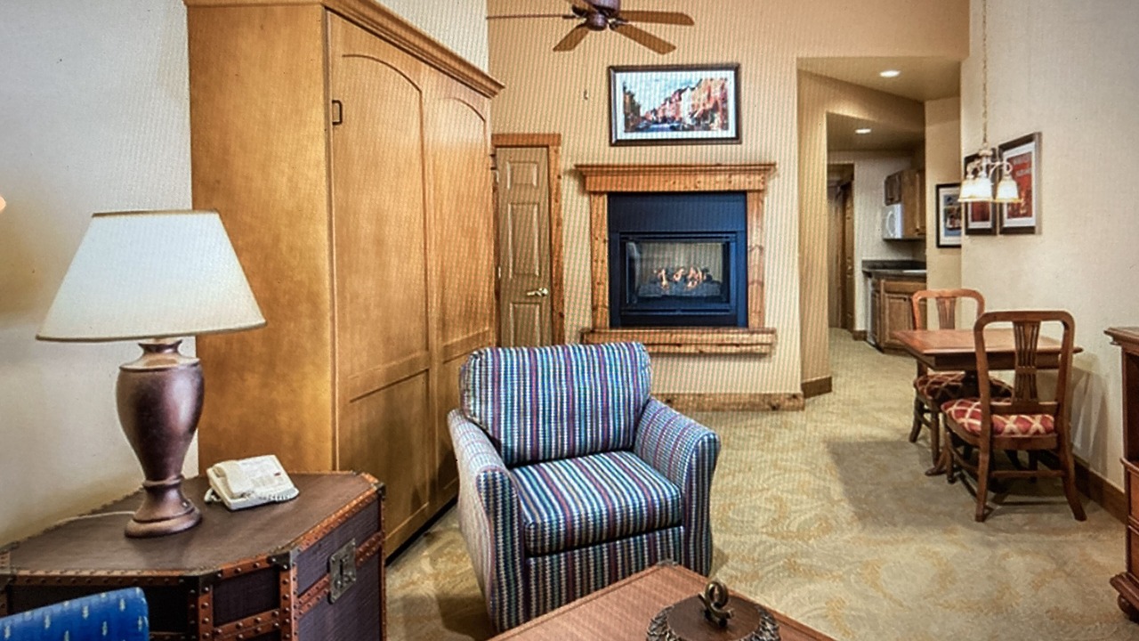 Photo of Livingroom in Galena