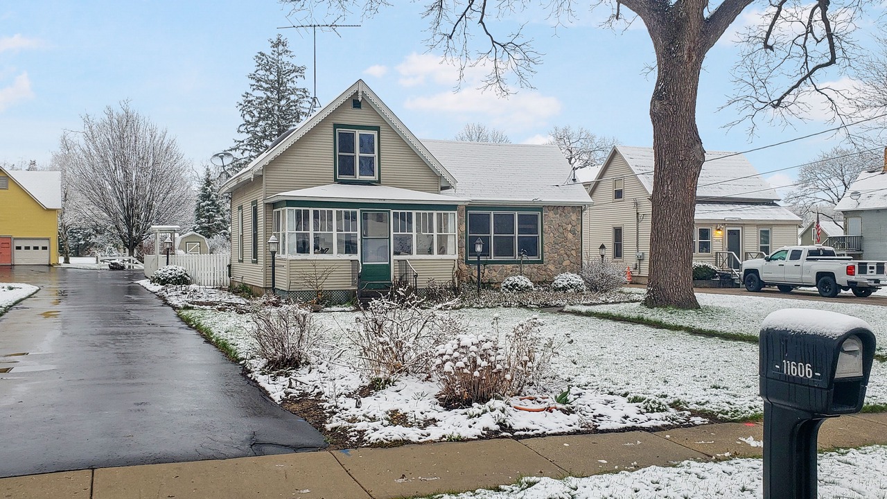 Photo of Outdoor in Huntley