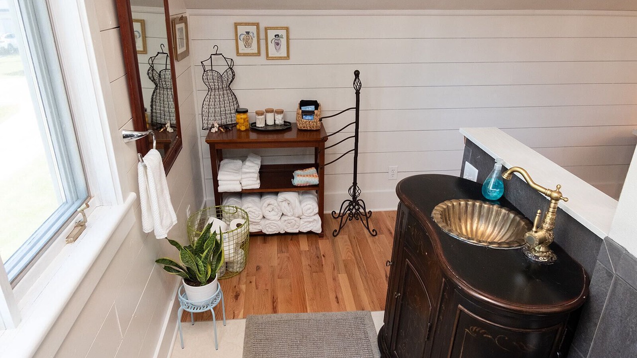 Photo of Bathroom in Rockton