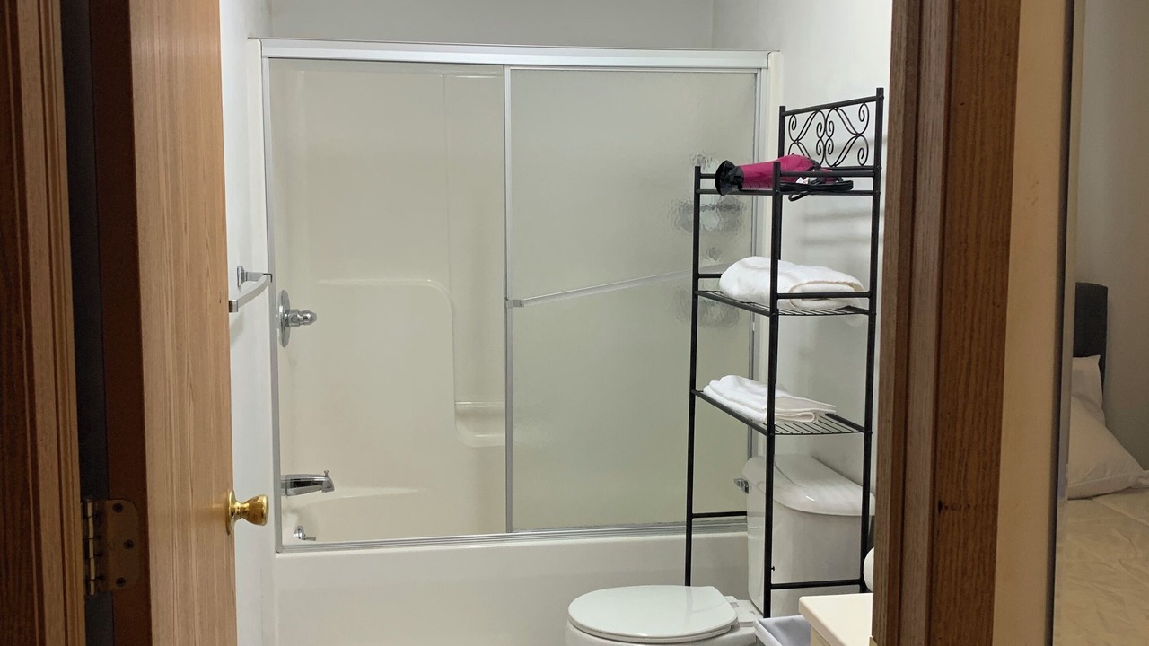 Photo of Bathroom in Macomb