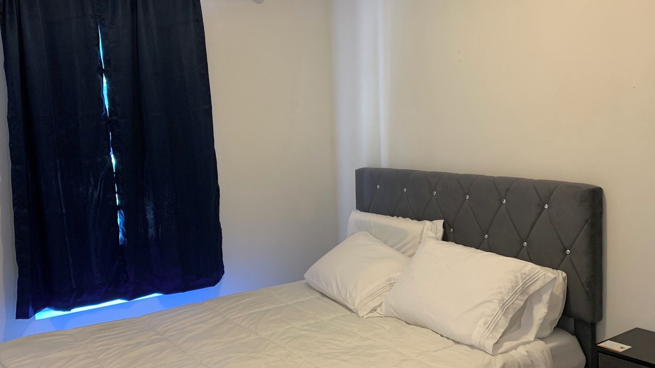 Photo of Bedroom in Macomb