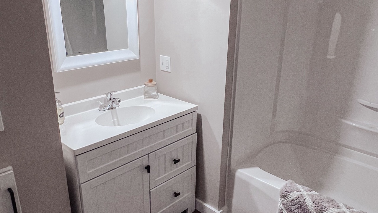 Photo of Bathroom in Pontiac