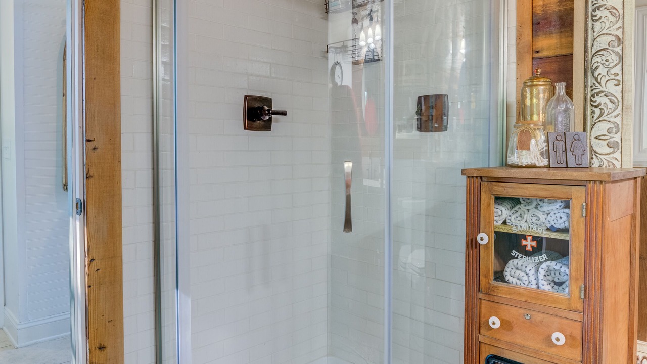 Photo of Bathroom in Lane