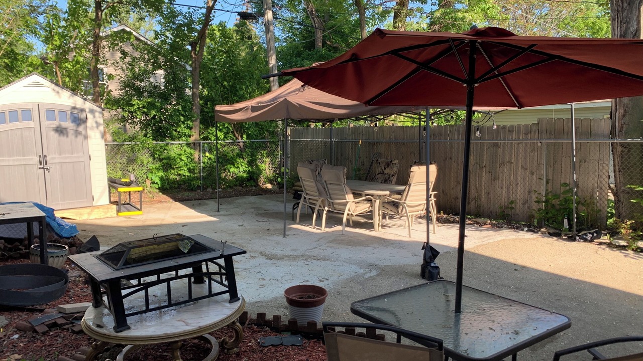 Photo of Outdoor in Maywood