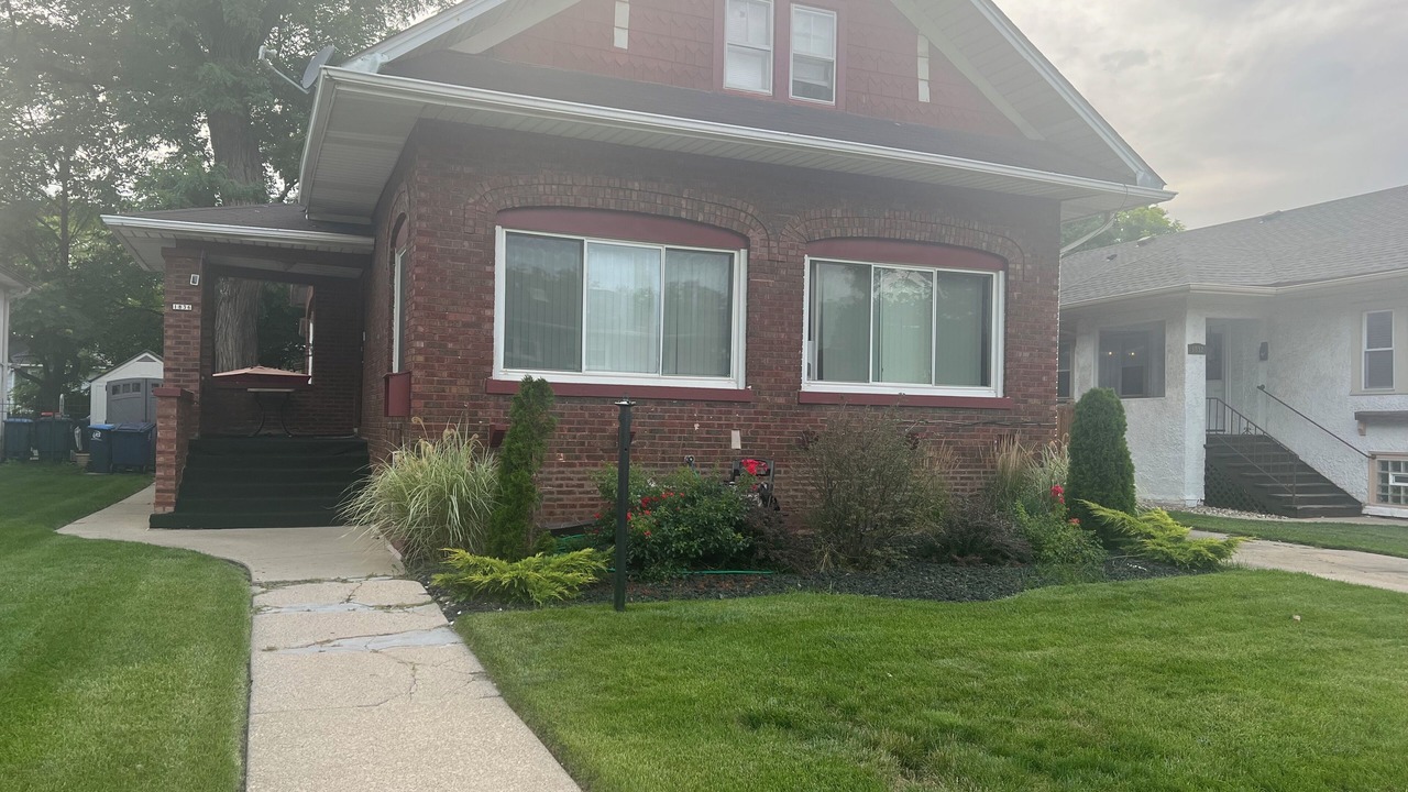 Photo of Outdoor in Maywood