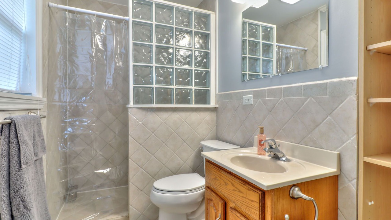 Photo of Bathroom in Champaign
