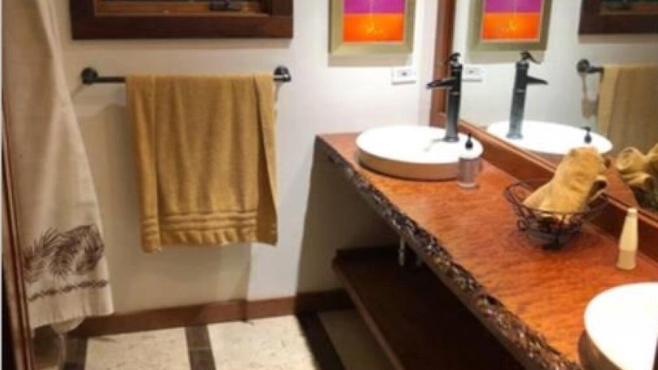 Photo of Bathroom in Schaumburg