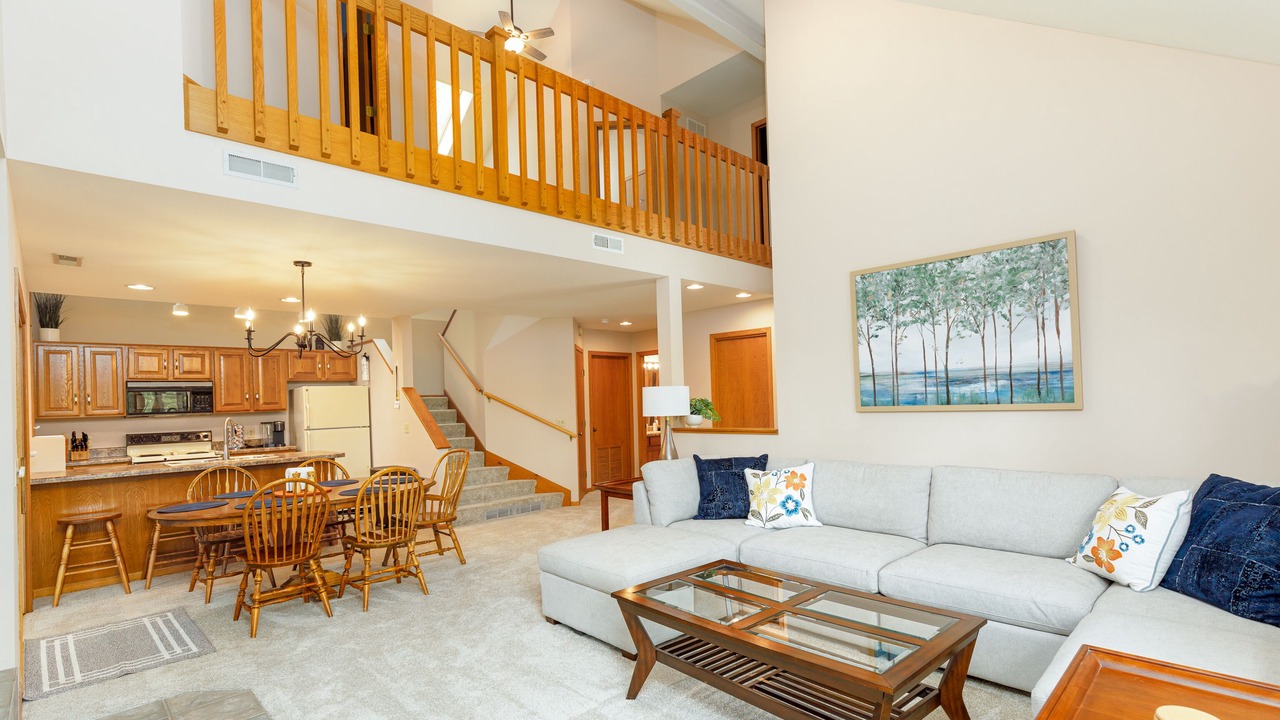Photo of Livingroom in The Galena Territory