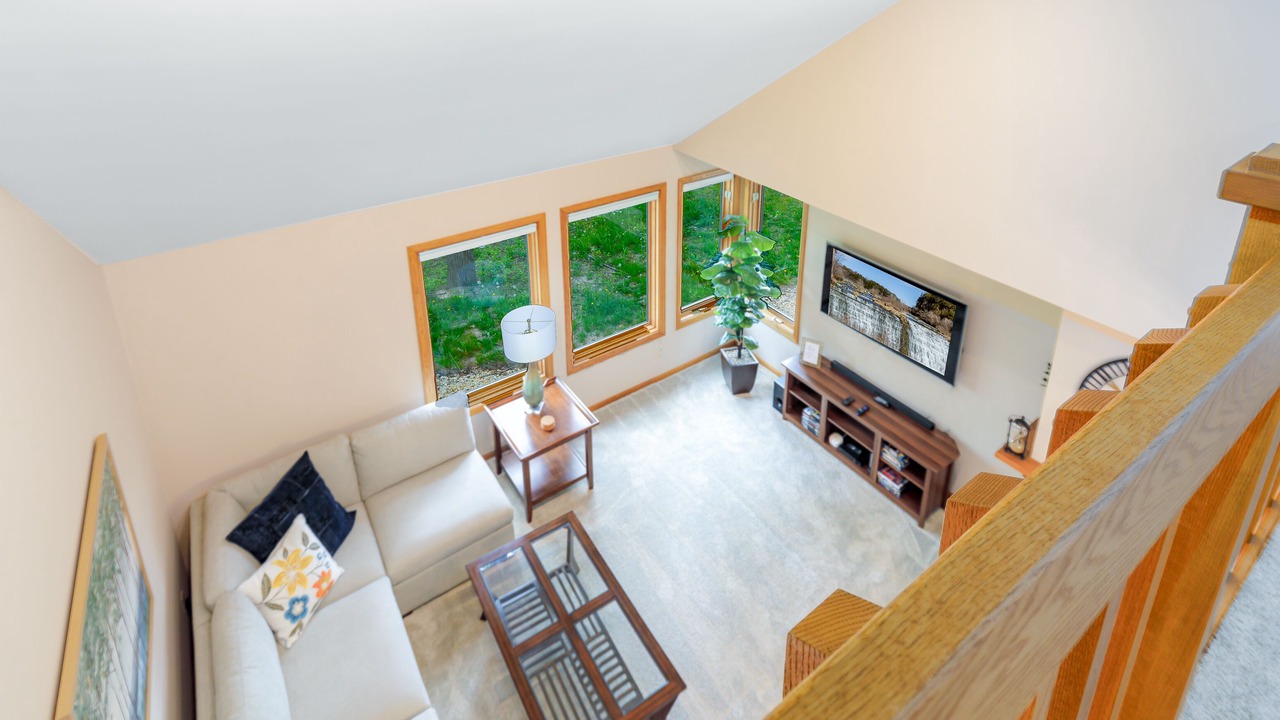 Photo of Livingroom in The Galena Territory