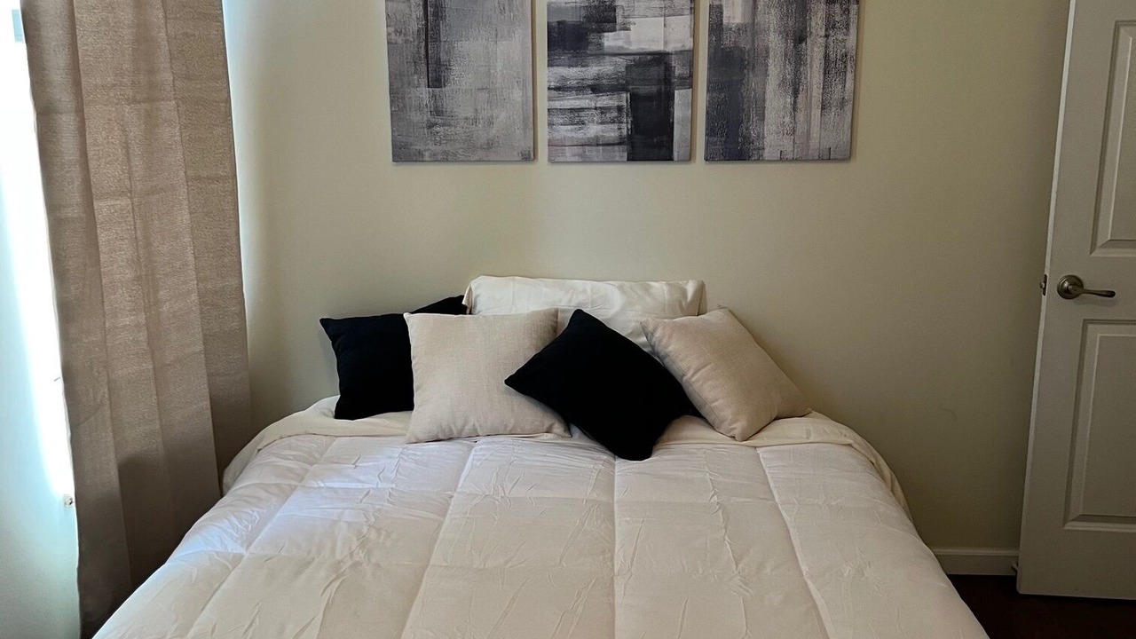 Photo of Bedroom in Quincy