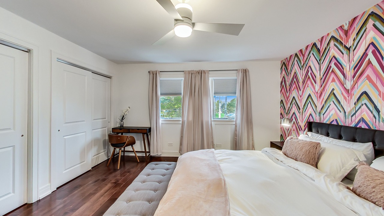 Photo of Bedroom in Evanston