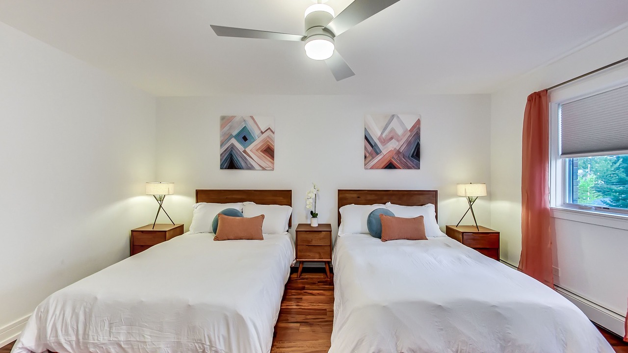 Photo of Bedroom in Evanston