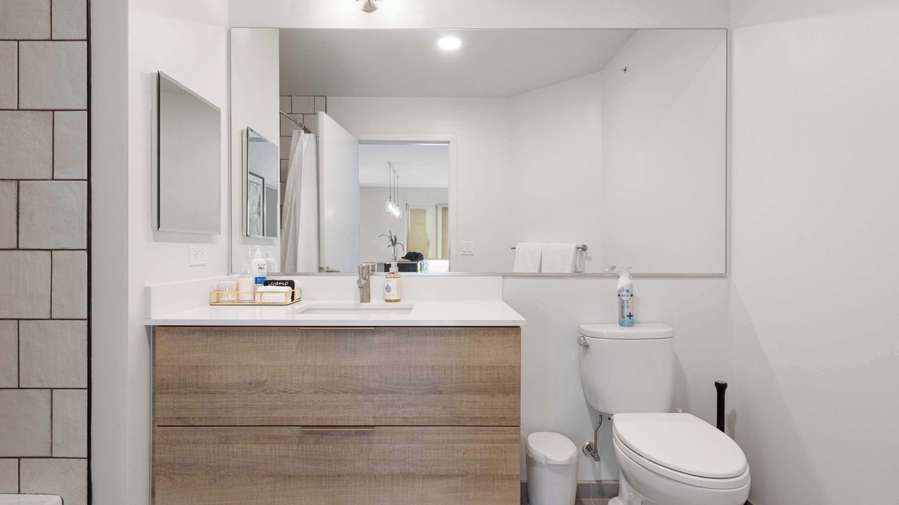 Photo of Bathroom in Near North Side