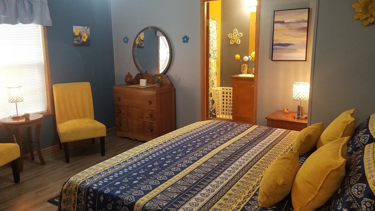 Photo of Bedroom in Lakewood