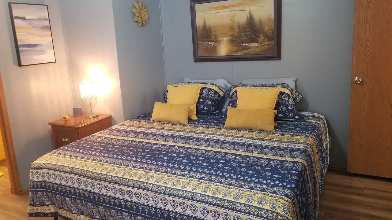 Photo of Bedroom in Lakewood