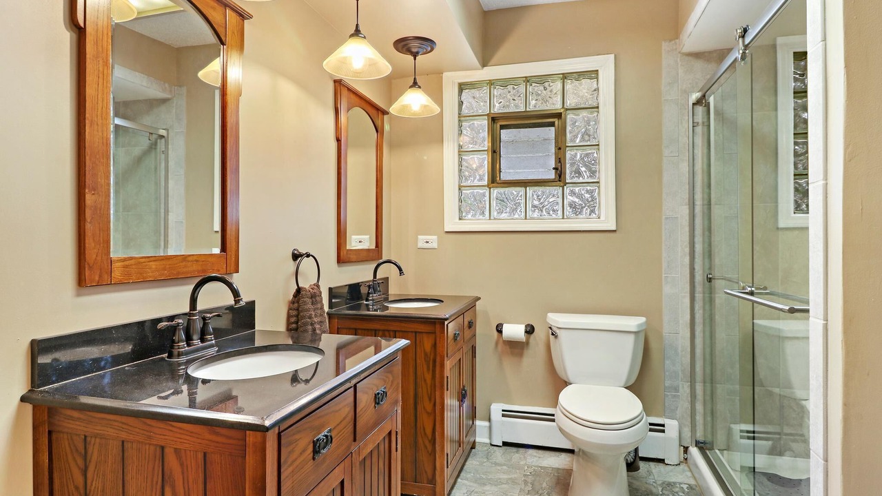 Photo of Bathroom in Solon Mills