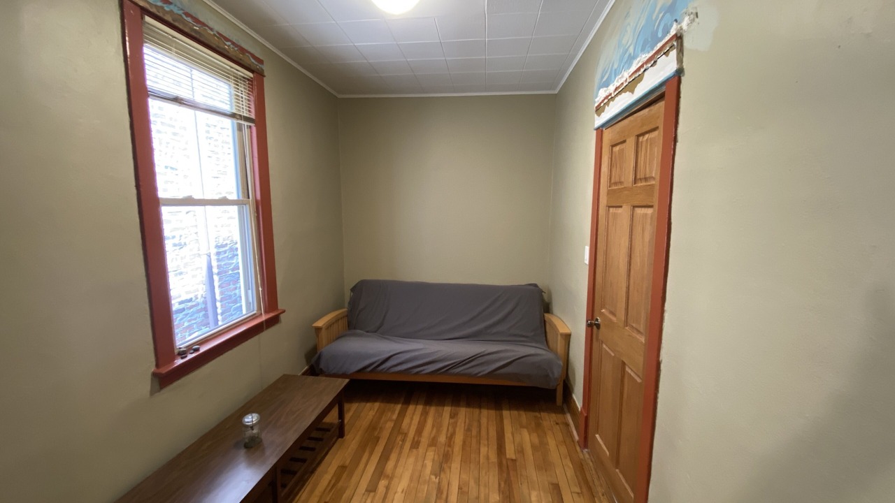 Photo of Livingroom in South Chicago