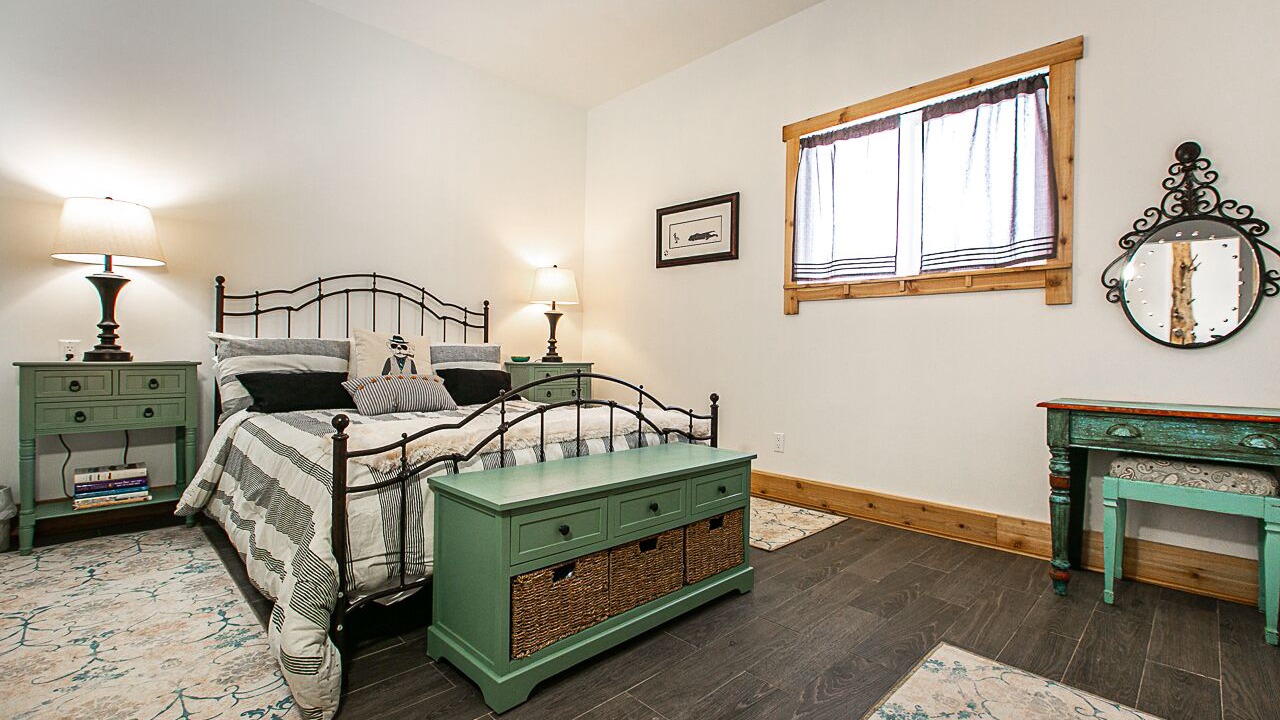 Photo of Bedroom in Thompson